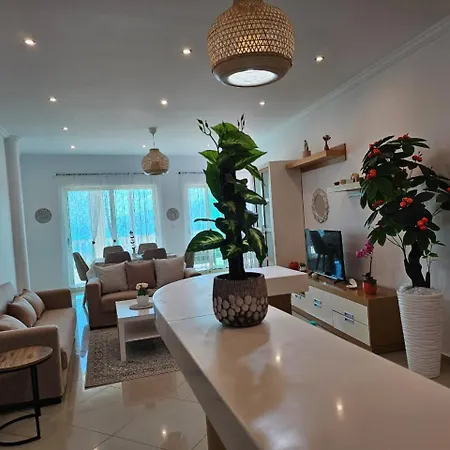 Apartman Seaside Jon Saranda